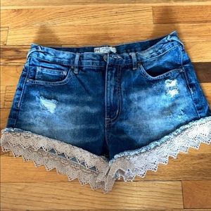 SOLD Free people cut off /crochet detail